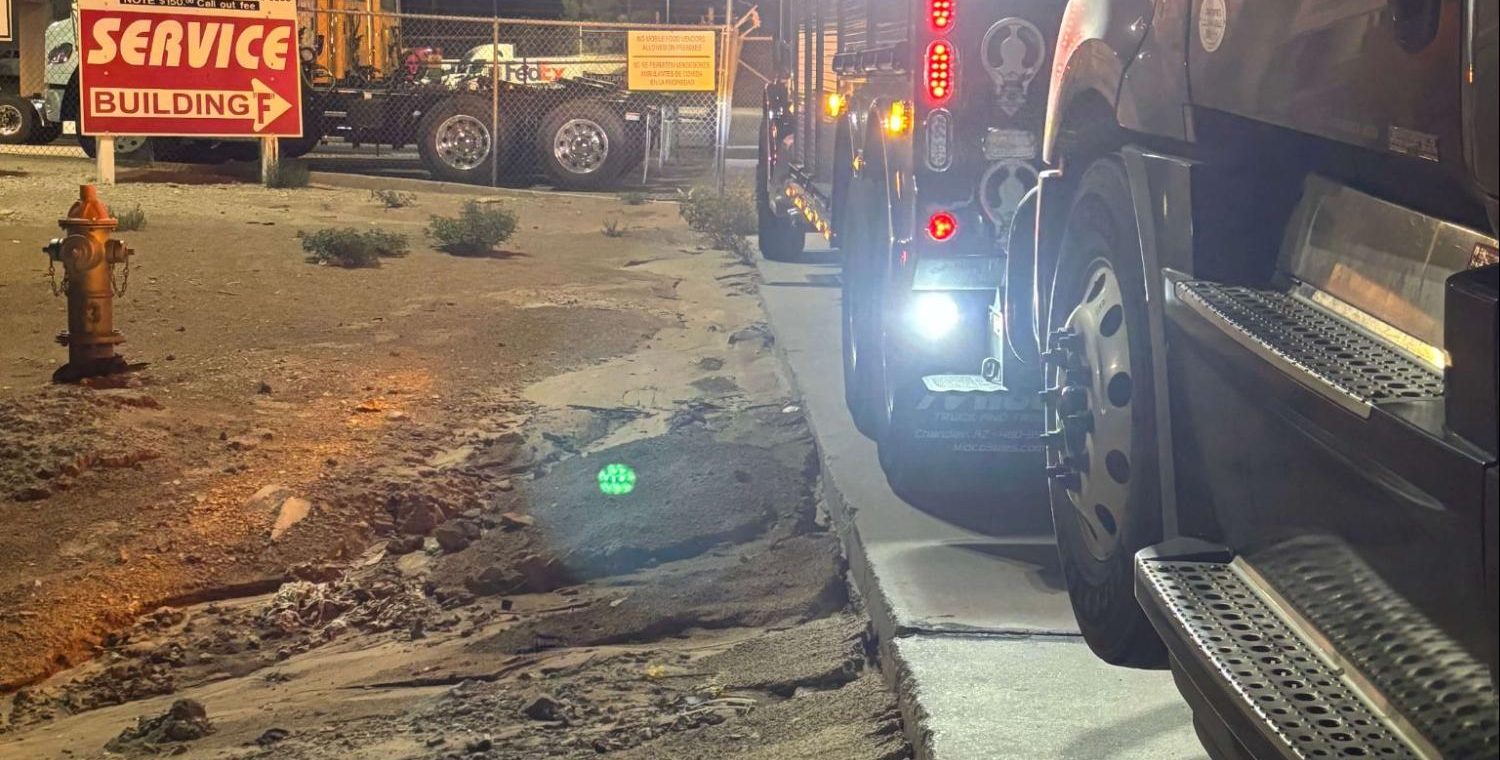The Biggest Mistakes Truckers Make When Their Truck Breaks Down (And How to Avoid Them)