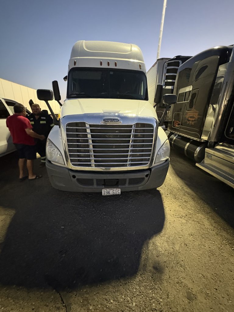 Semi truck repair shops in Buckeye